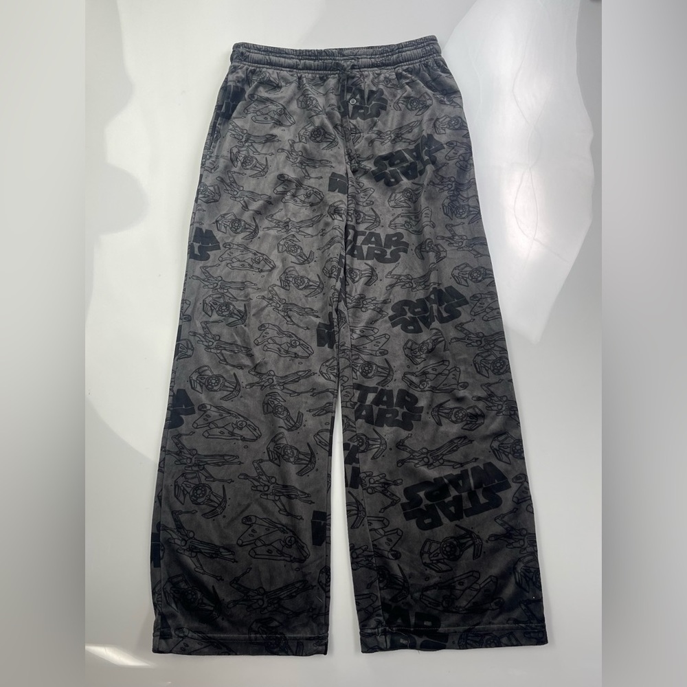Star Wars woman’s pants size M